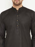 Vastramay Men's Black Cotton Blend Kurta